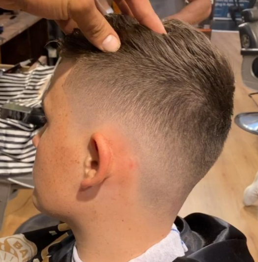 Fade Knippen en Baardverzorging - Barbershop De Linge Elst kapsels en styling voorbeelden